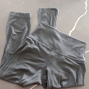 Grey lululemon leggings